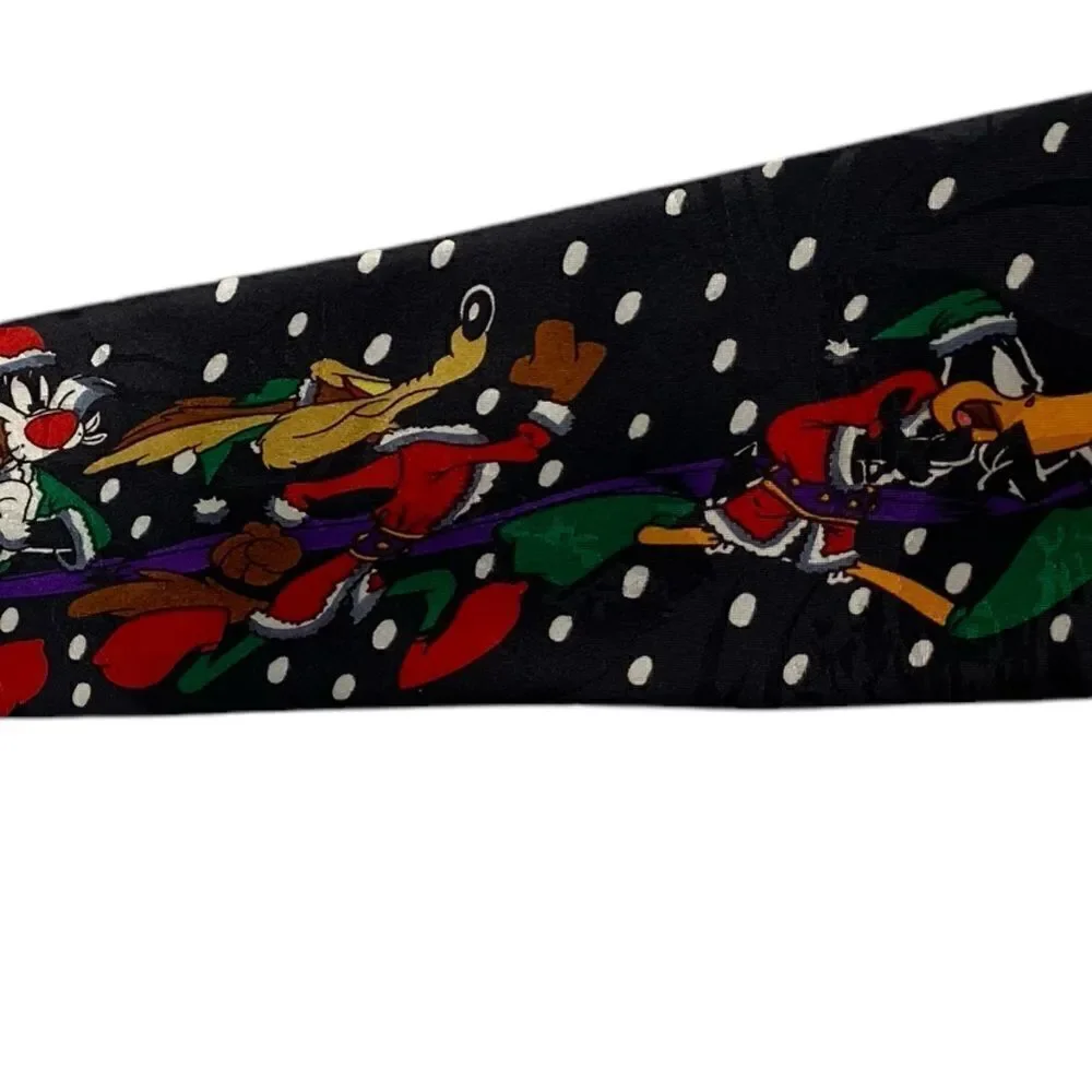 EUC Warner Bros. Looney Toon Men’s Tie - Looney Toon Characters
